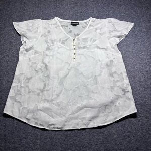 Liz Claiborne White Floral Cutwork V-Neck Blouse